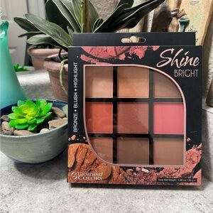 Shine Bright Bronzer & Contour Palette - Bronze, Blush, Highlight